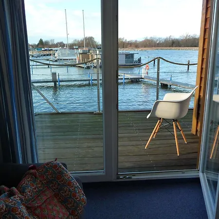 Semesterbostad Floating - 